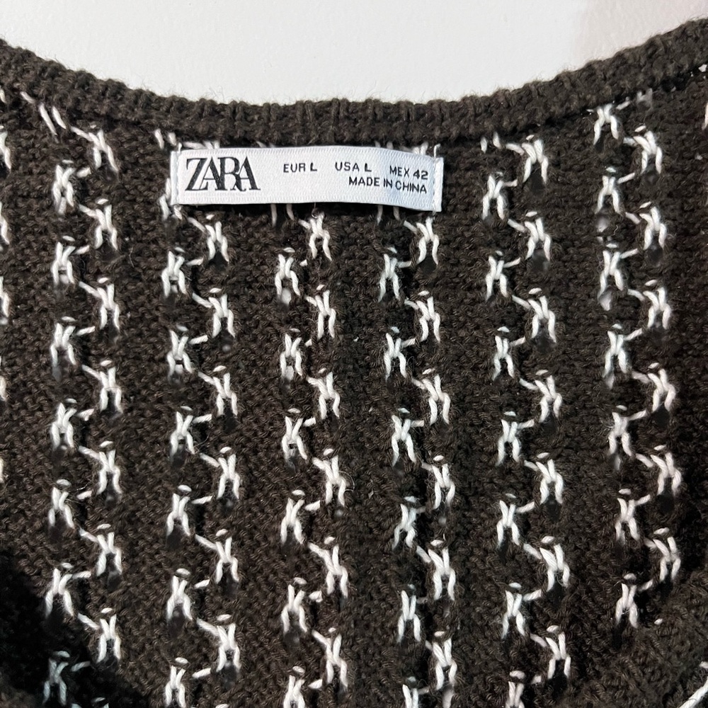 Zara Brown and White Zigzag Tank Top - Picture 2 of 3